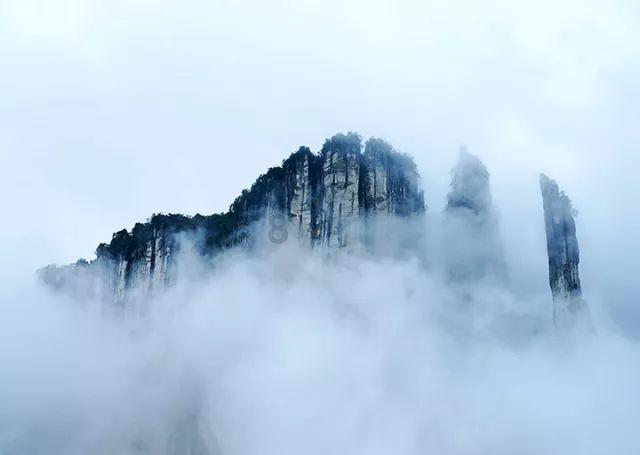 逃离空的老房子